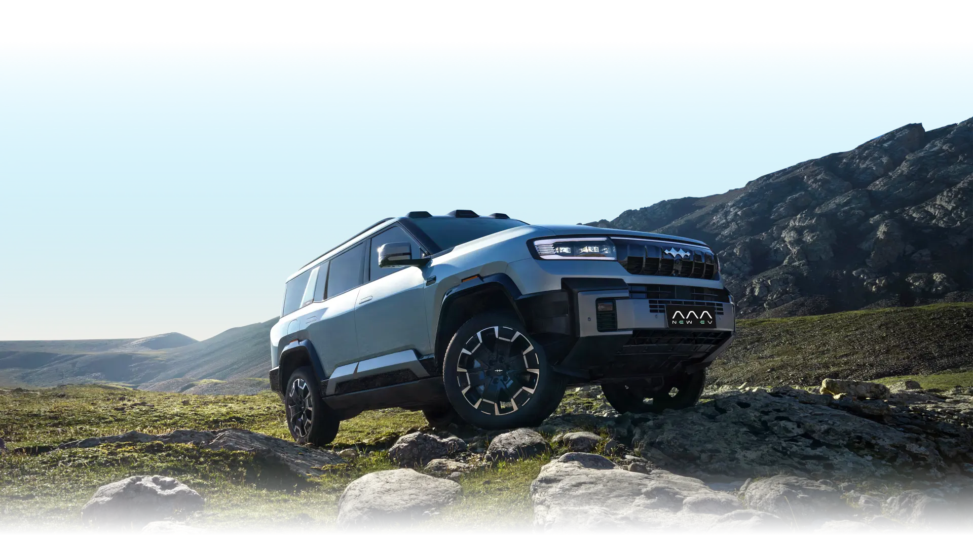 BYD LEOPARD 8